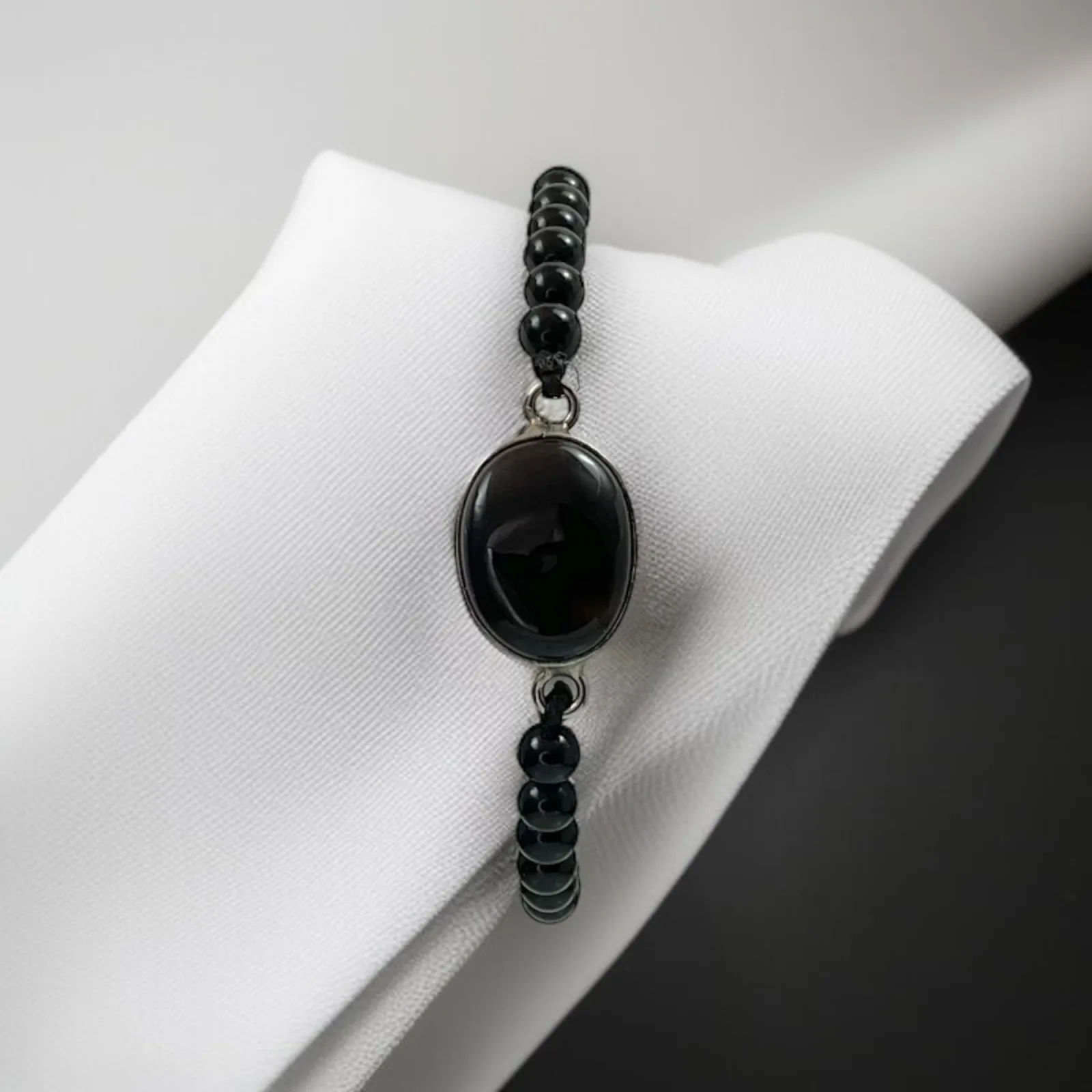 Sulemani Hakik & Black Agate Bracelet
