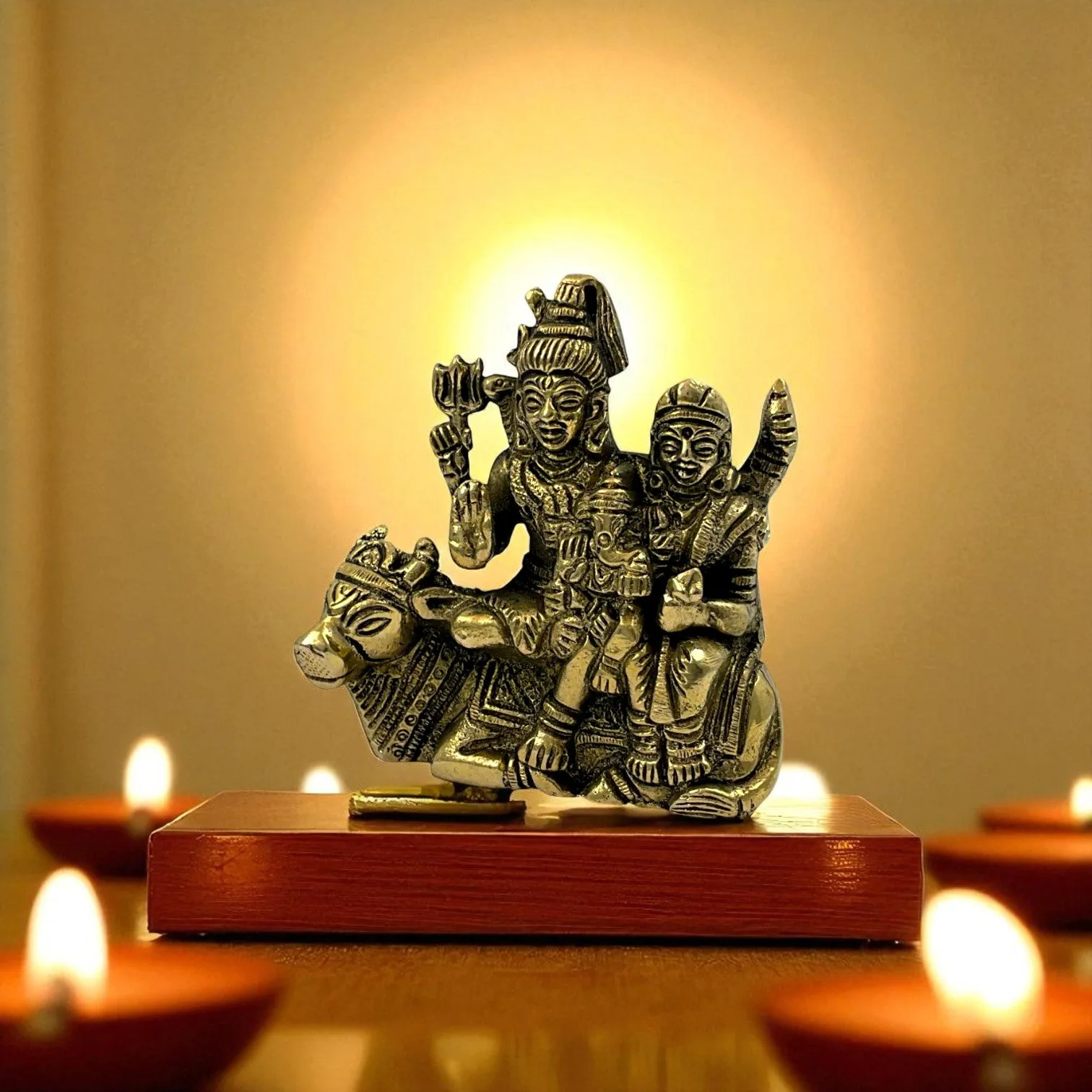 Brass shiv parivar idol (shiv, ganesh, parvati , nandi )