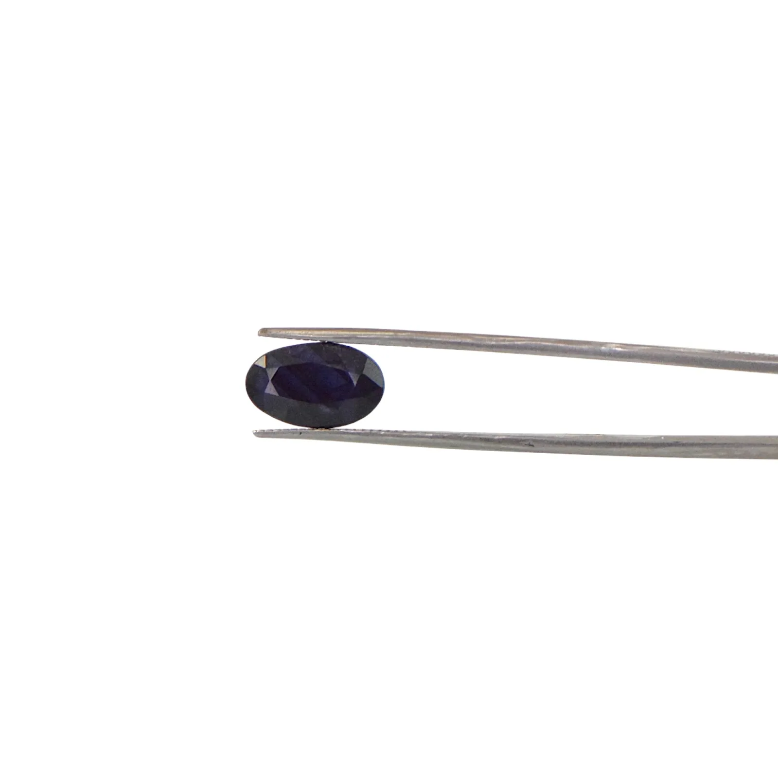 Blue Sapphire - 5.01 Carat