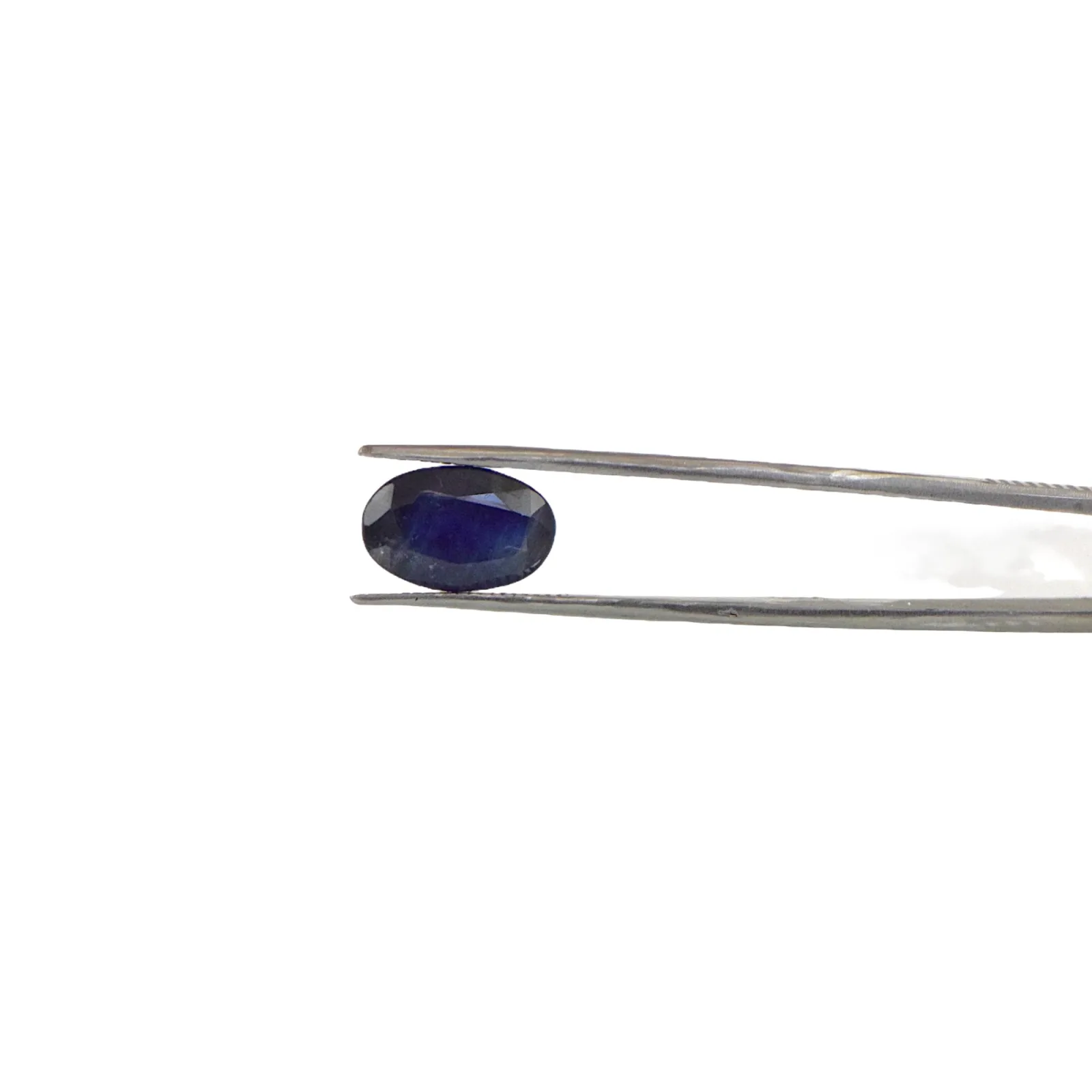 Blue Sapphire - 7.56 Carat