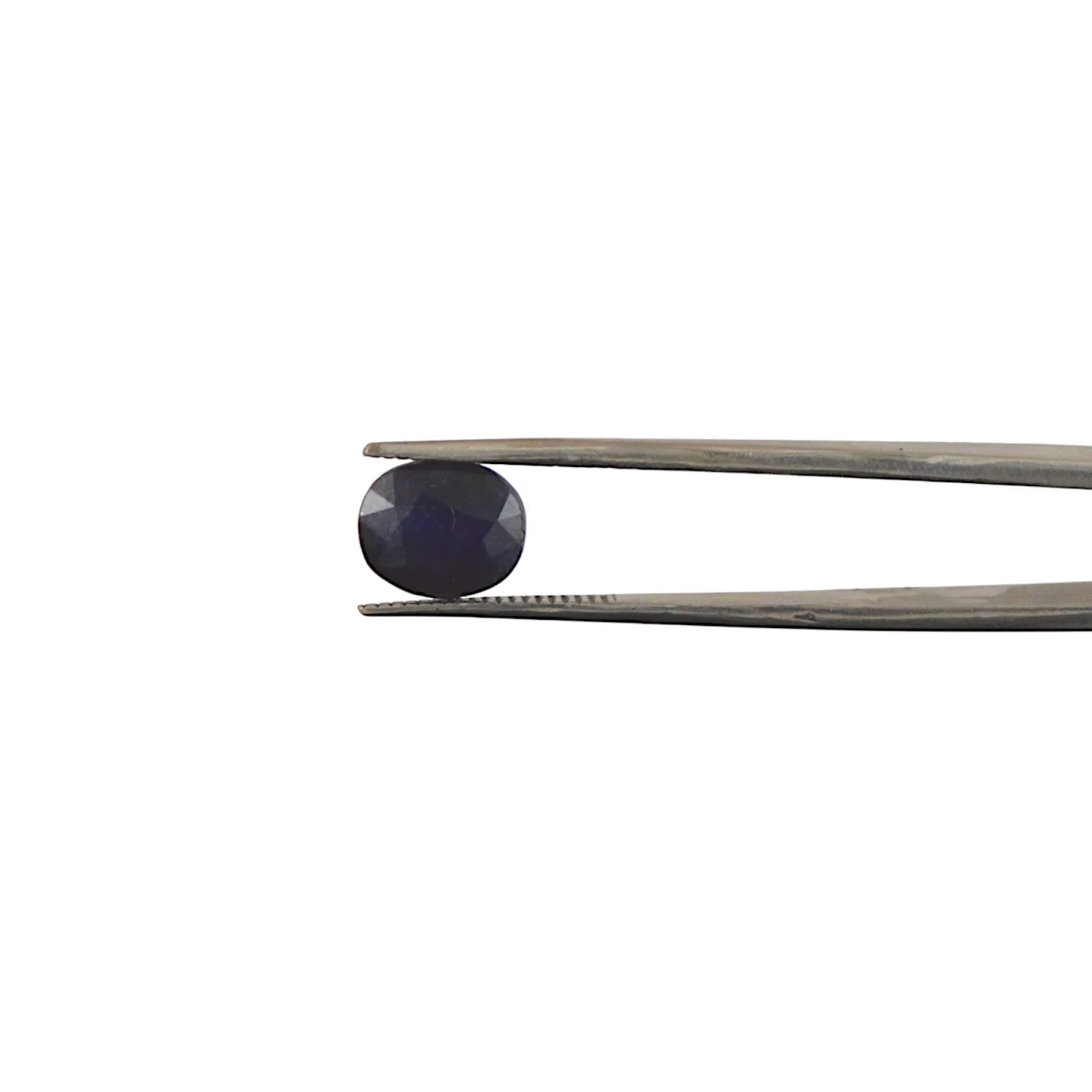 Blue Sapphire - 3.88 Carat