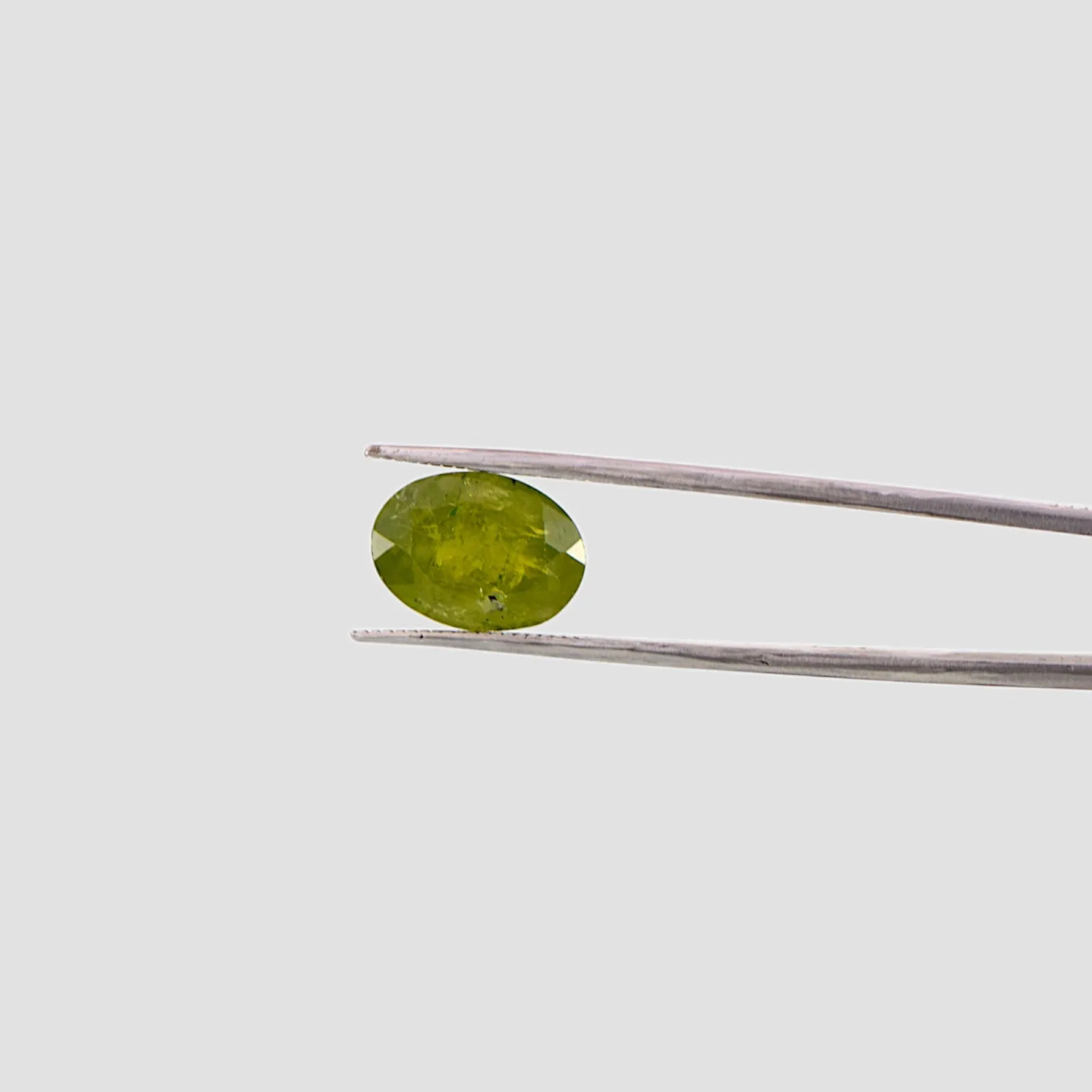 Peridot - 6.65 Carat