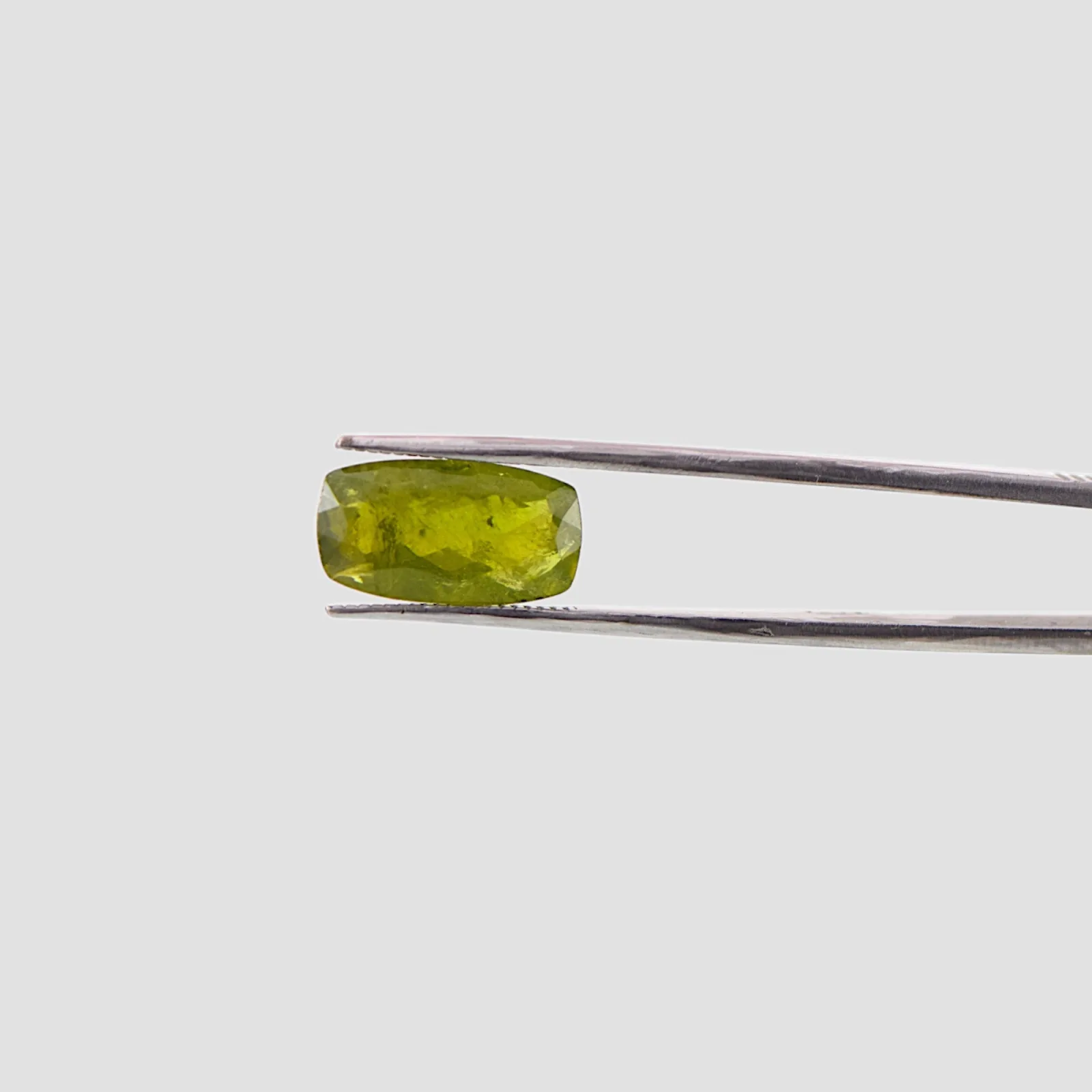 Peridot - 6.35 Carat