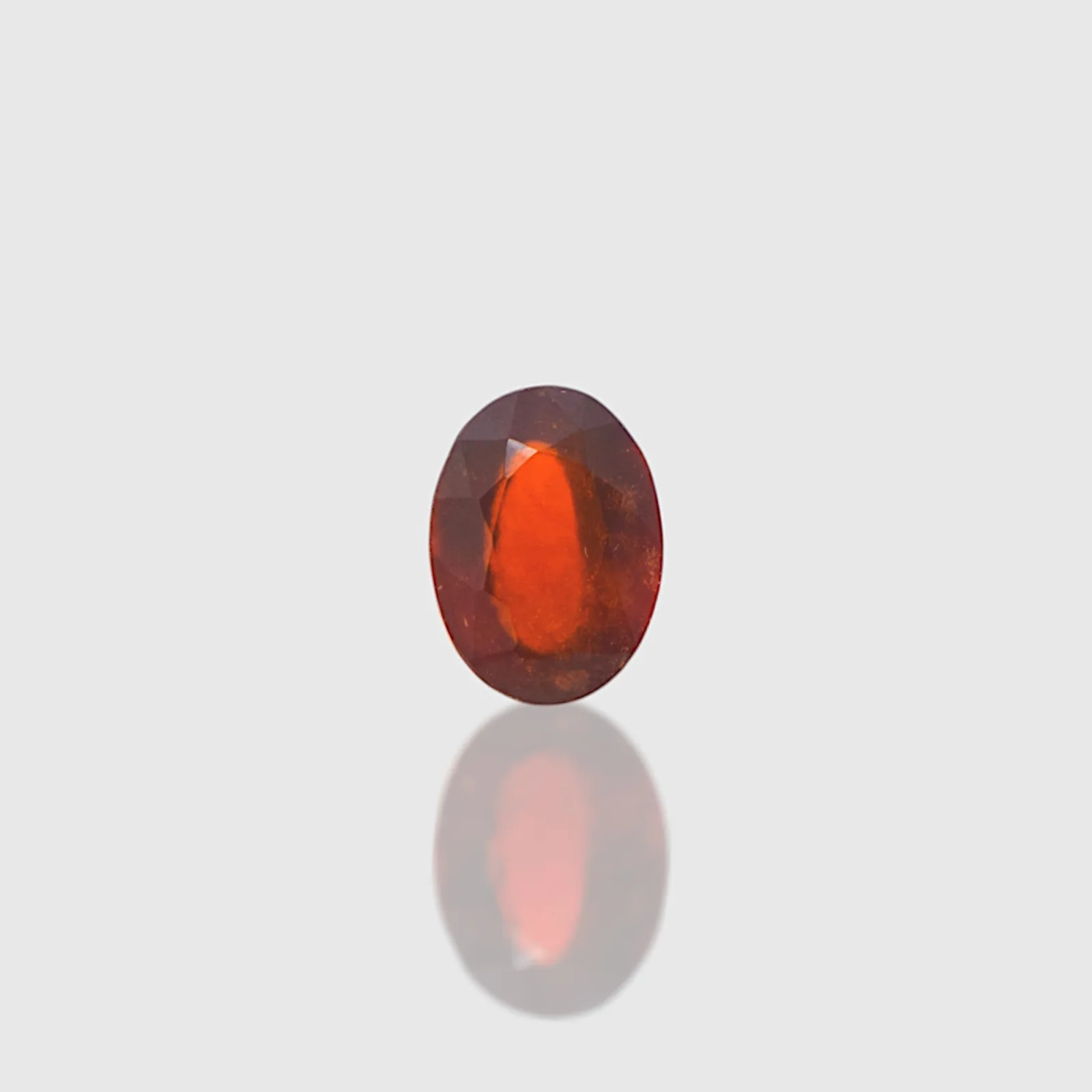 Hessonite - 5.43 Carat / AAA-Quality