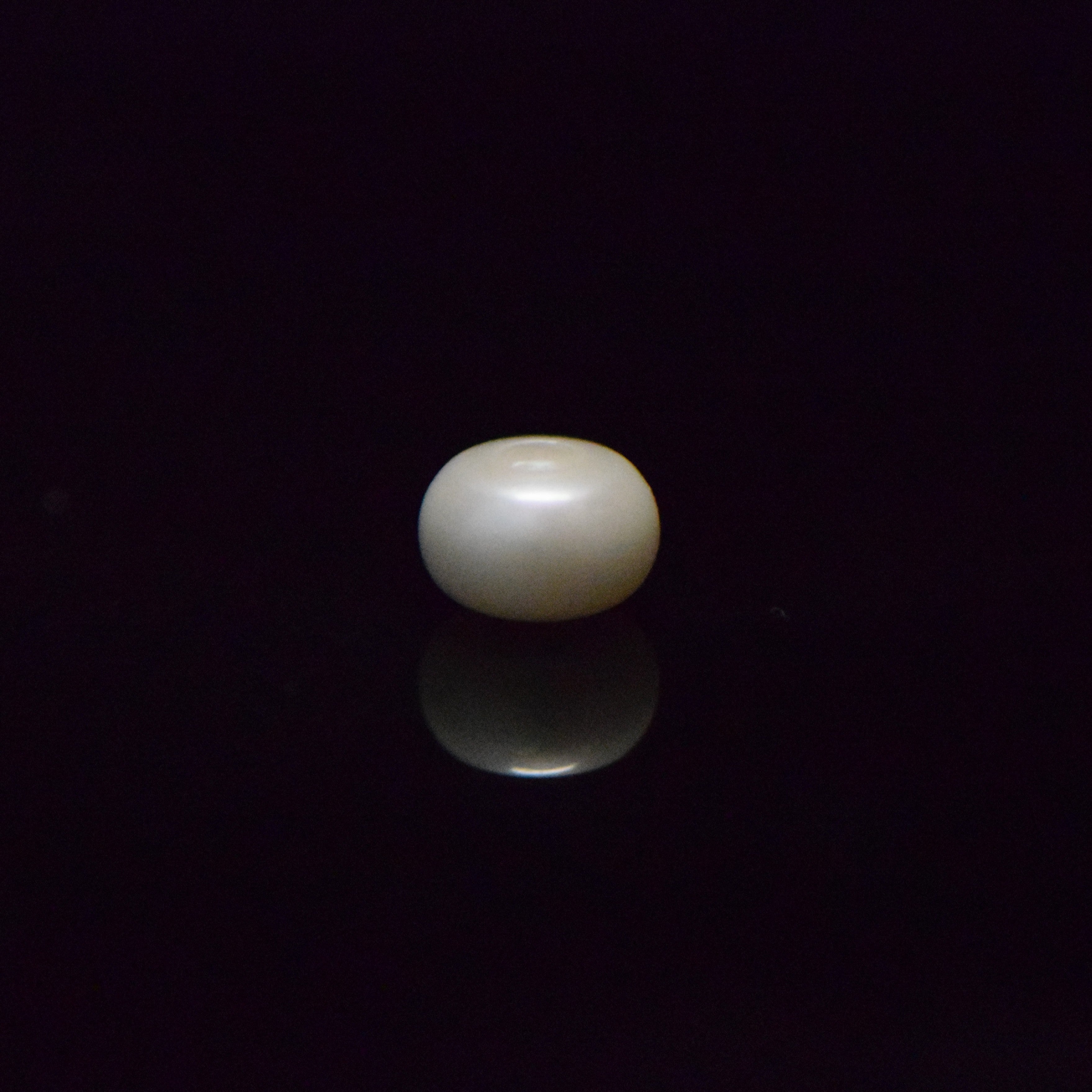 Fresh Water Pearl - 5.95 Carat