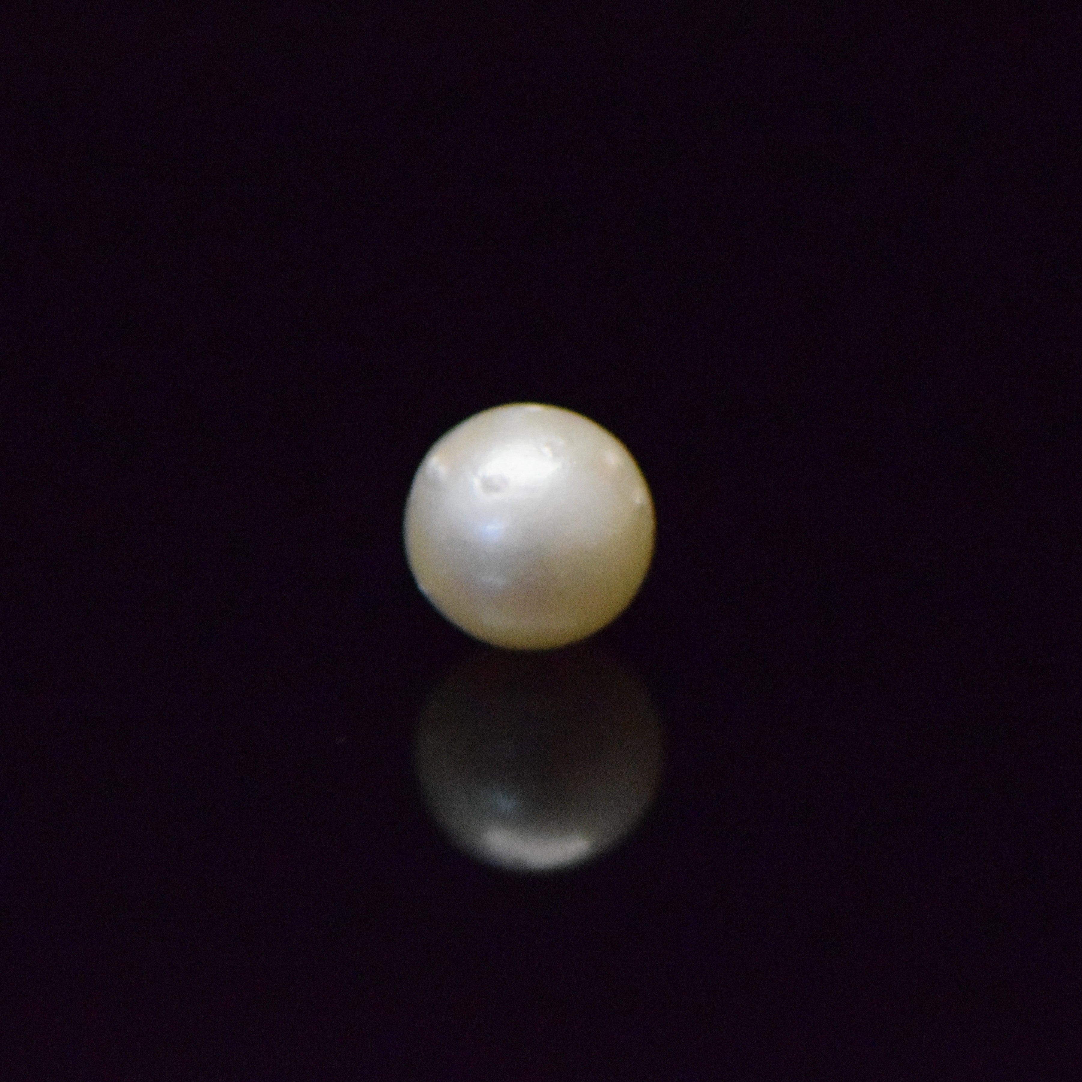 South Sea Pearl - 7.45 Carat