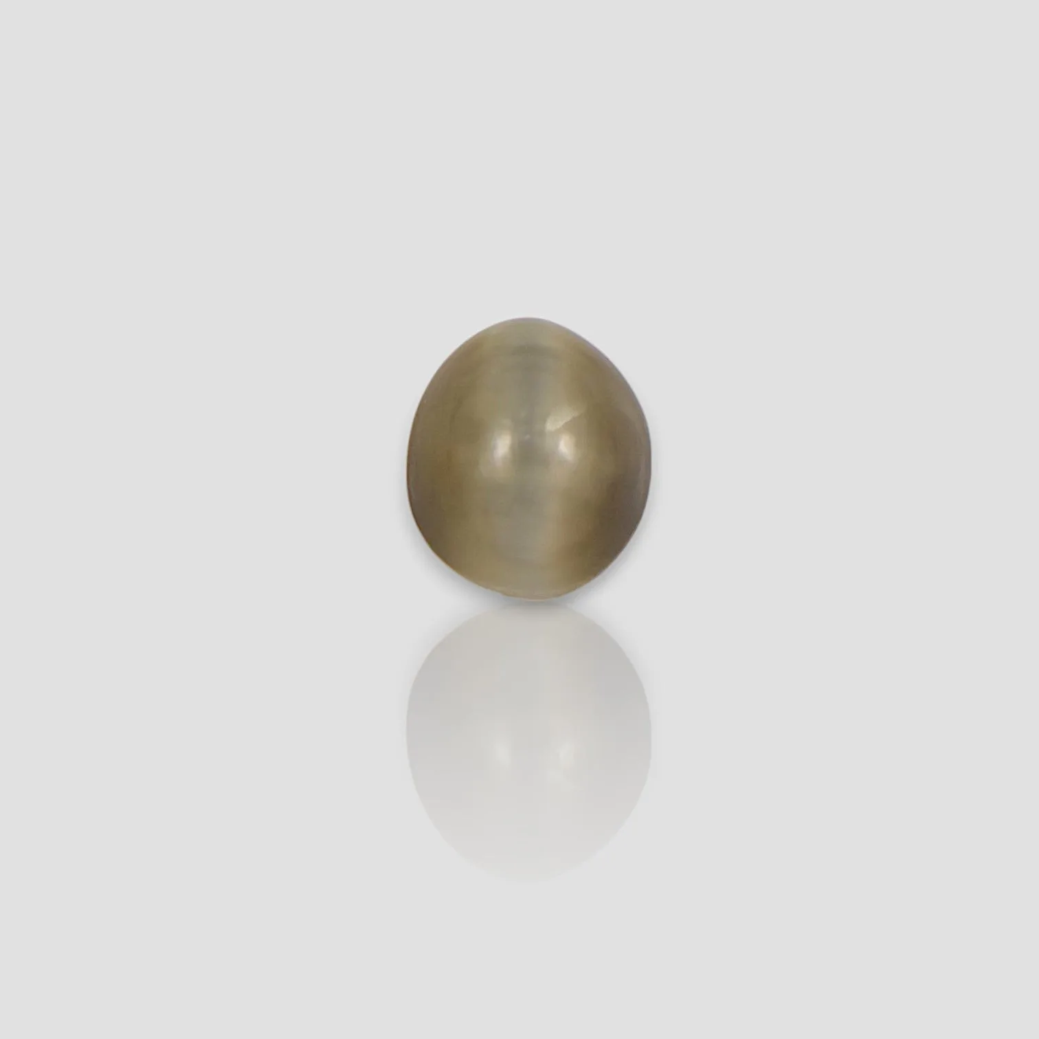 Cat's Eye - 9.43 Carat / AAA-Quality