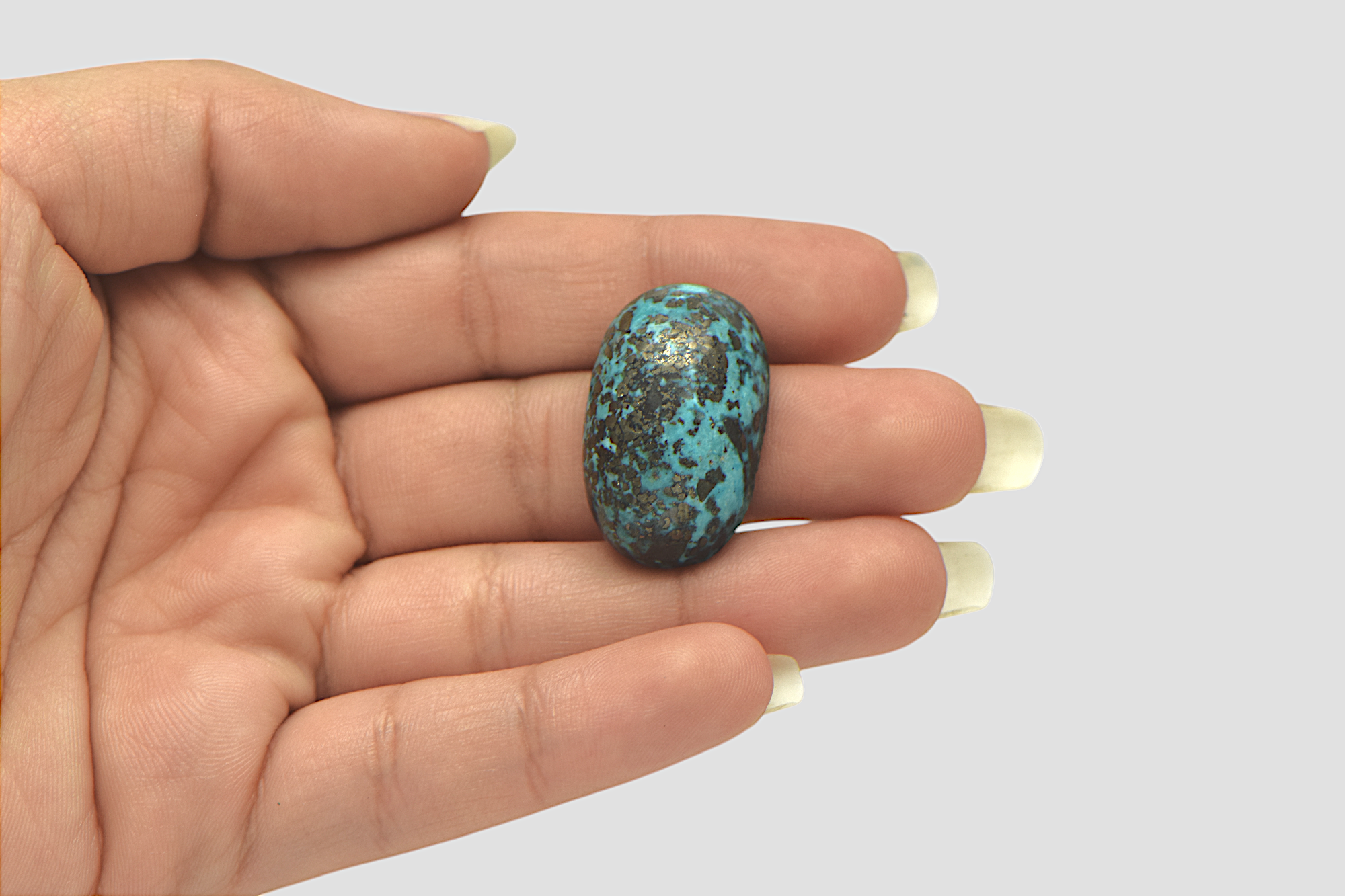 Irani Turquoise - 44.8 Carat / AAA-Quality