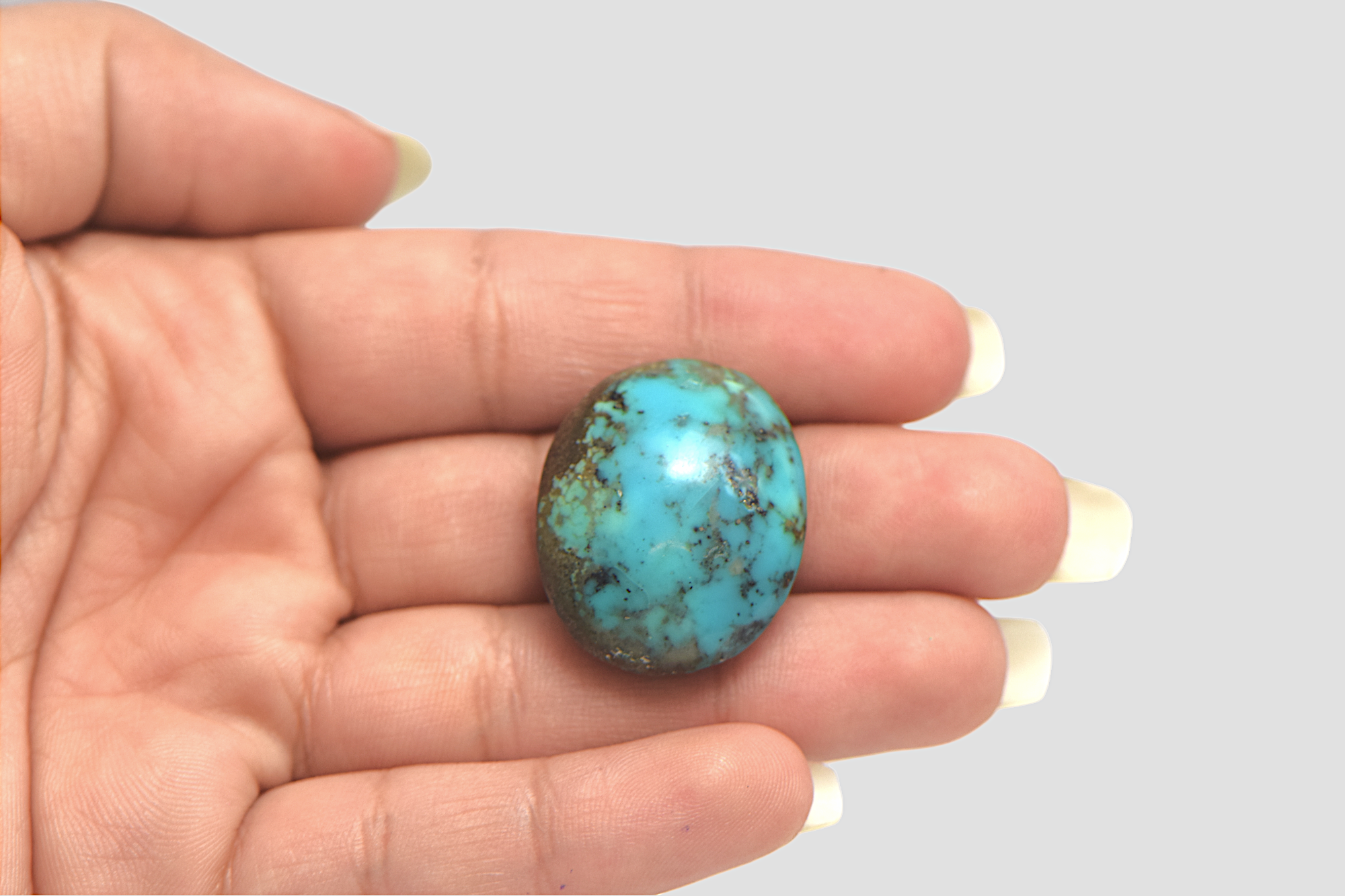 Irani Turquoise - 37.5 Carat / AAA-Quality