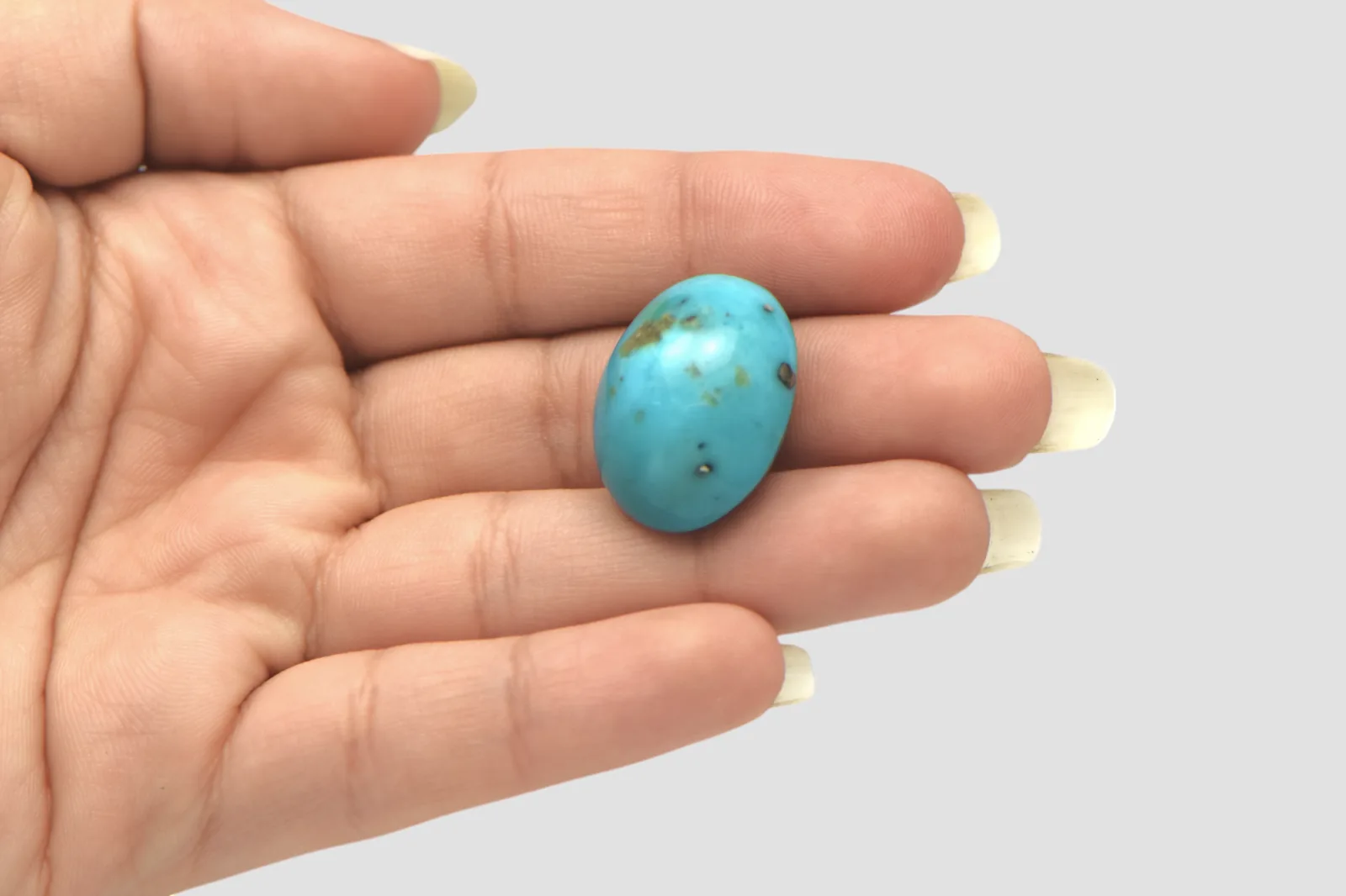 Irani Turquoise - 26.84 Carat / AAA-Quality