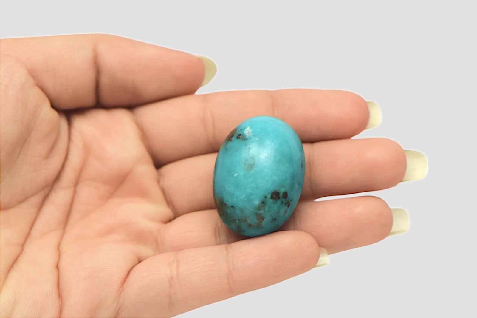 Irani Turquoise - 72.97 Carat / AAA-Quality