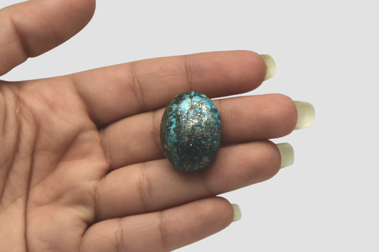 Irani Turquoise - 37.62 Carat / AAA-Quality