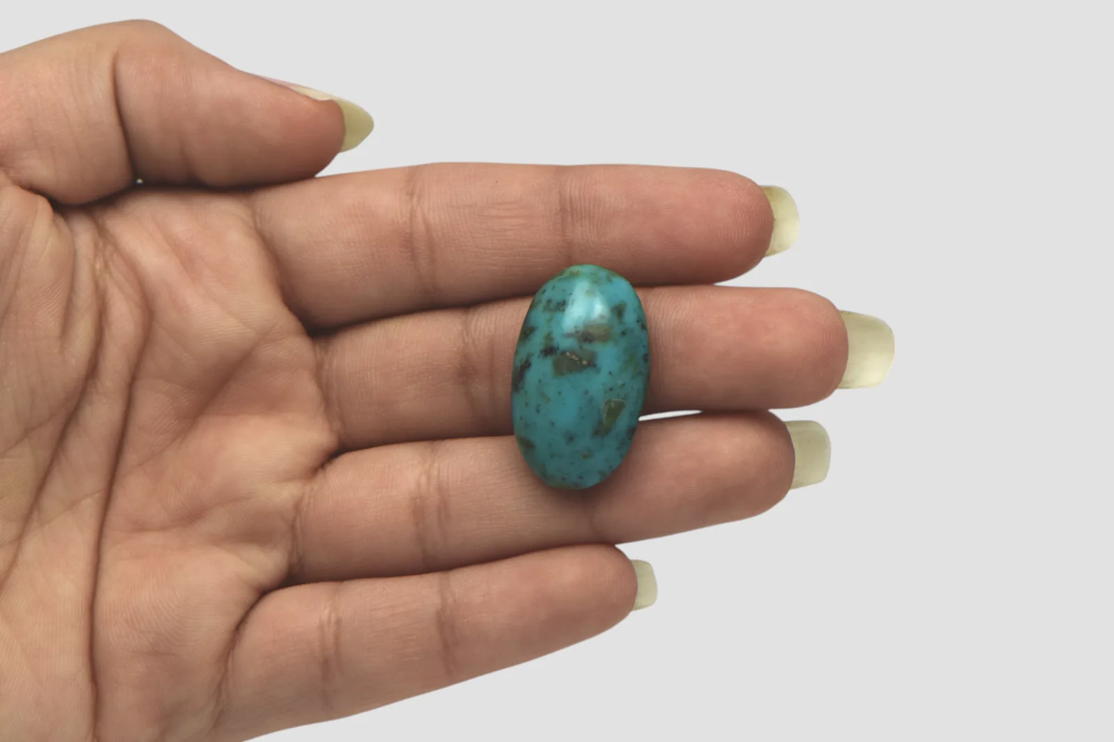Irani Turquoise - 22.21 Carat / AAA-Quality