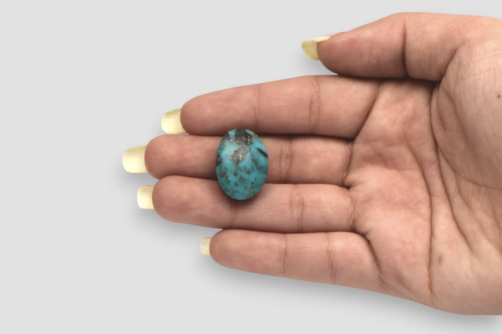 Irani Turquoise - 18.4 Carat / AA-Quality