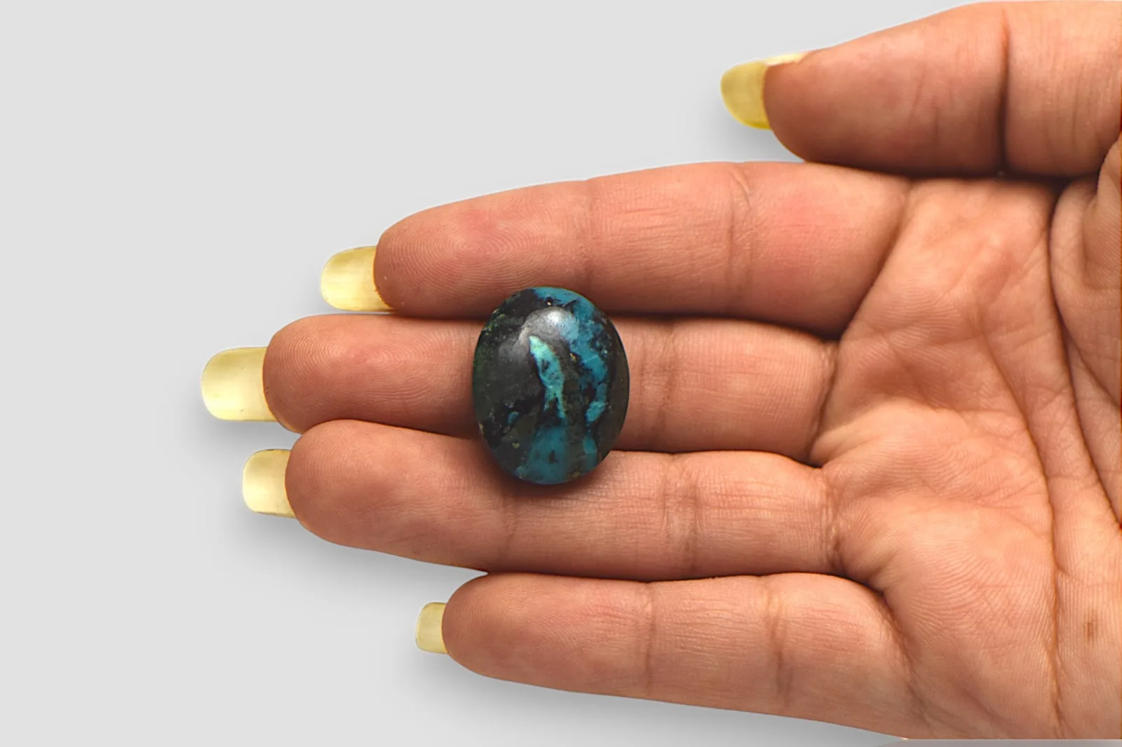 Irani Turquoise - 25.48 Carat / AA-Quality