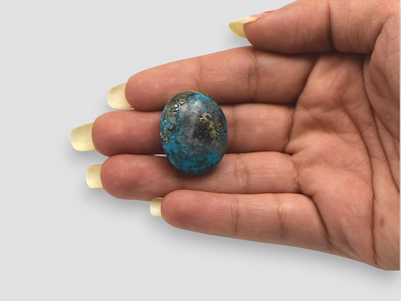 Irani Turquoise - 44.81 Carat / AA-Quality