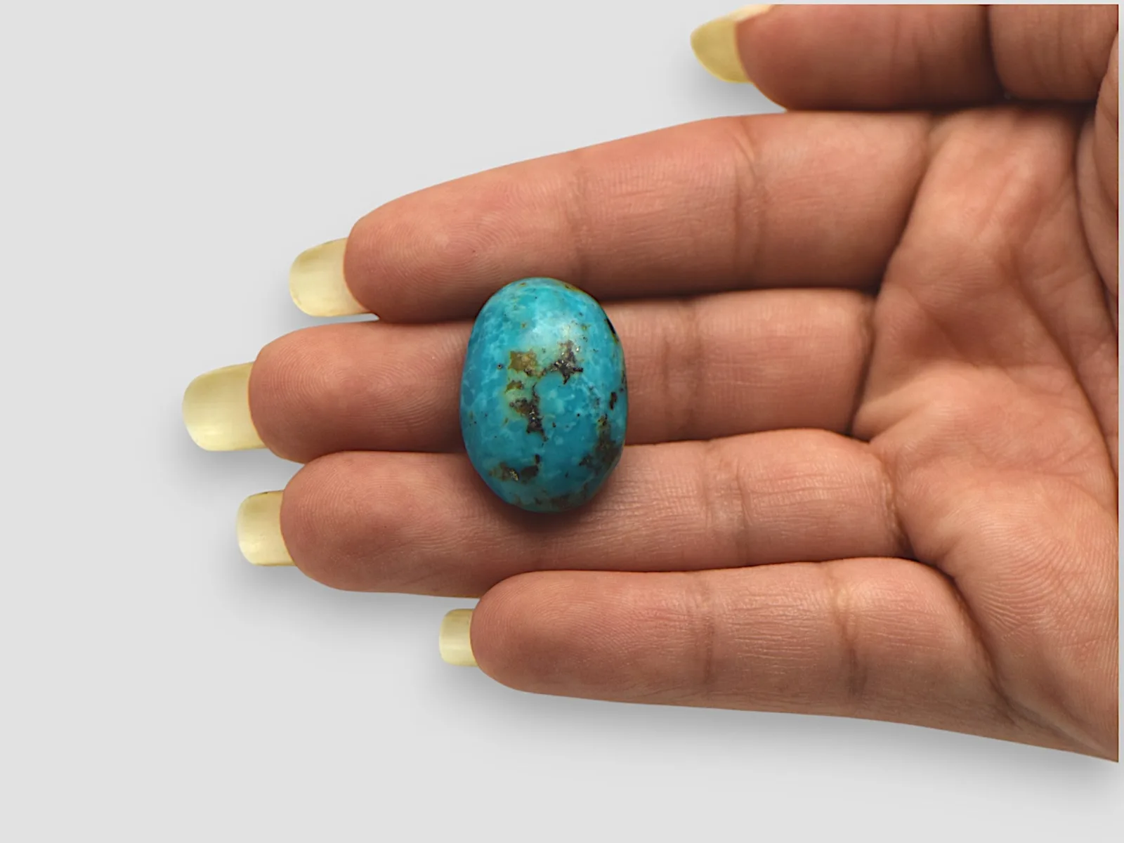 Irani Turquoise - 28.44 Carat / AA-Quality