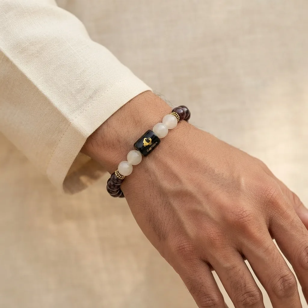 Capricorn Zodiac White Quartz & Garnet (Bracelet)